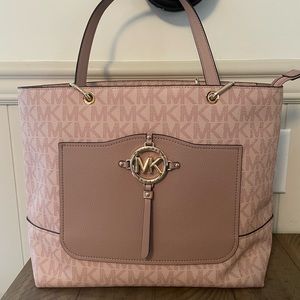 MICHAEL KORS LARGE BALLET AMY TOTE